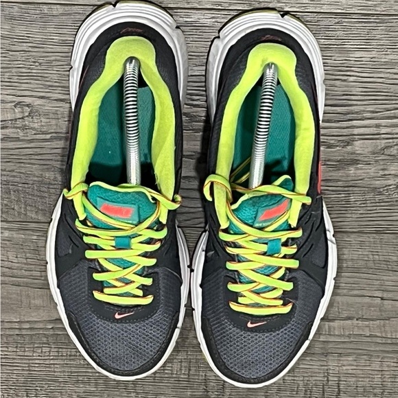 Nike Revolution 2 Sneakers Gray Women’s 7 Neon Green Runners 554900 026 - Picture 10 of 15